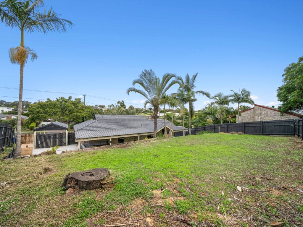 207 Eagle Street, Collingwood Park QLD 4301