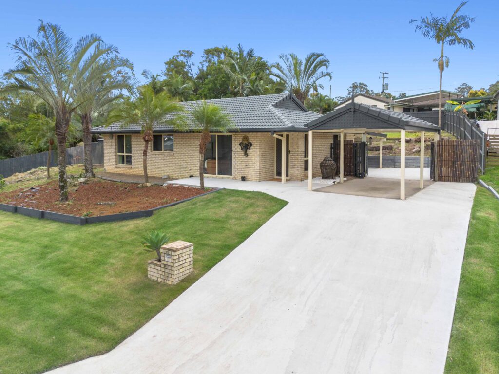 207 Eagle Street, Collingwood Park QLD 4301
