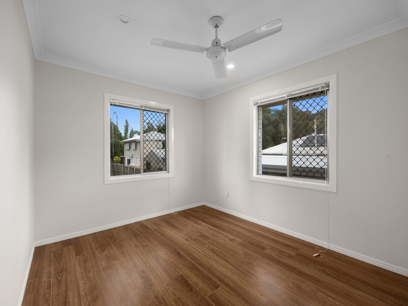 25 Merrell Street, North Booval, QLD 4304