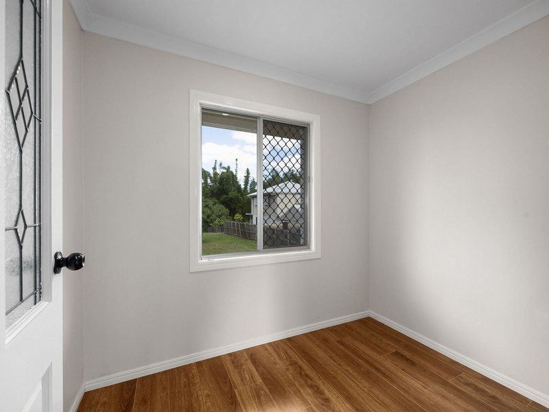 25 Merrell Street, North Booval, QLD 4304