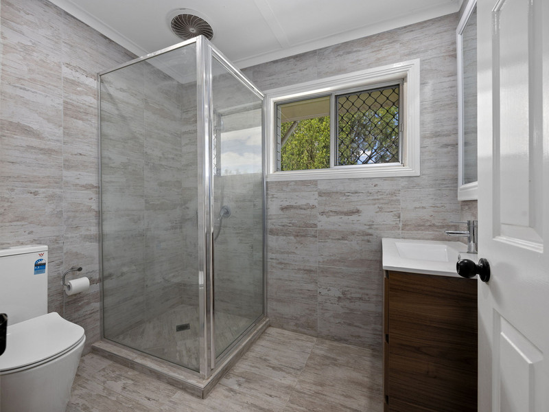 25 Merrell Street, North Booval, QLD 4304