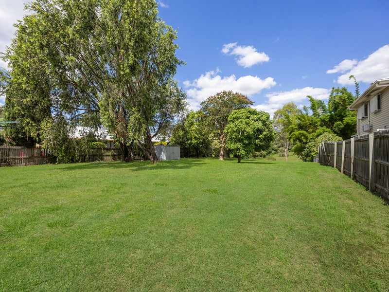 25 Merrell Street, North Booval, QLD 4304
