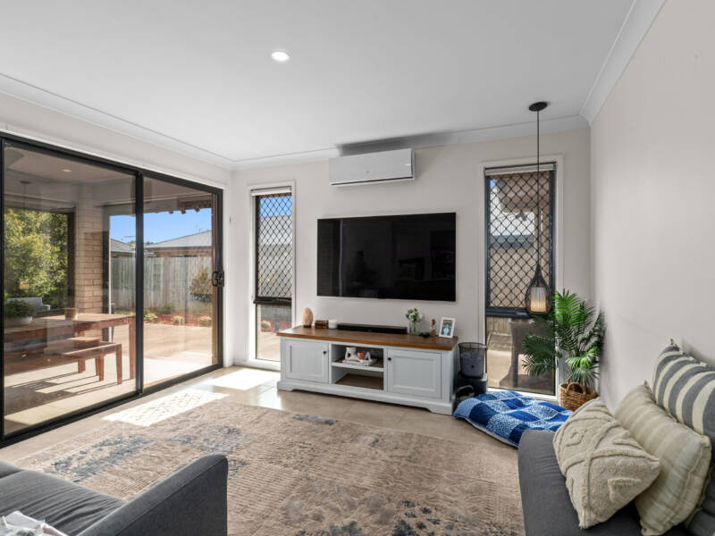 30 The Corso, Redbank Plains, QLD 4301 Australia