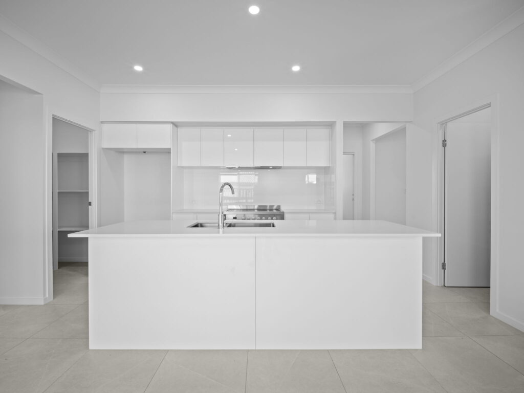 10 Furphy Street, Walloon, QLD 4306