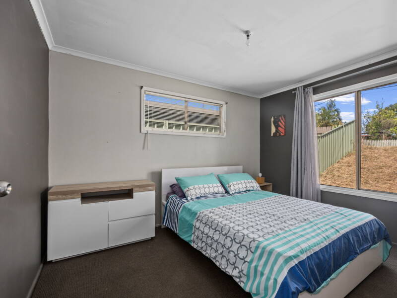 31 Joseph St, Dinmore, QLD 4303 Australia
