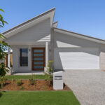 15 Helios St, White Rock, QLD 4306