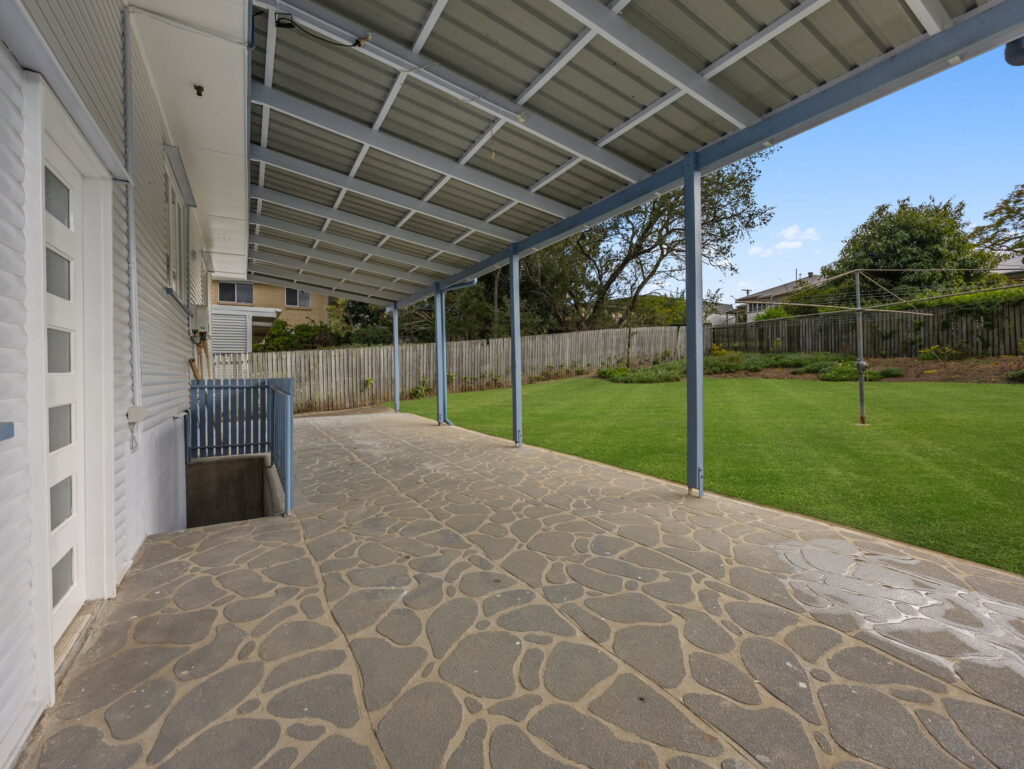 16 Gilliver Street, Eastern Heights, QLD 4305