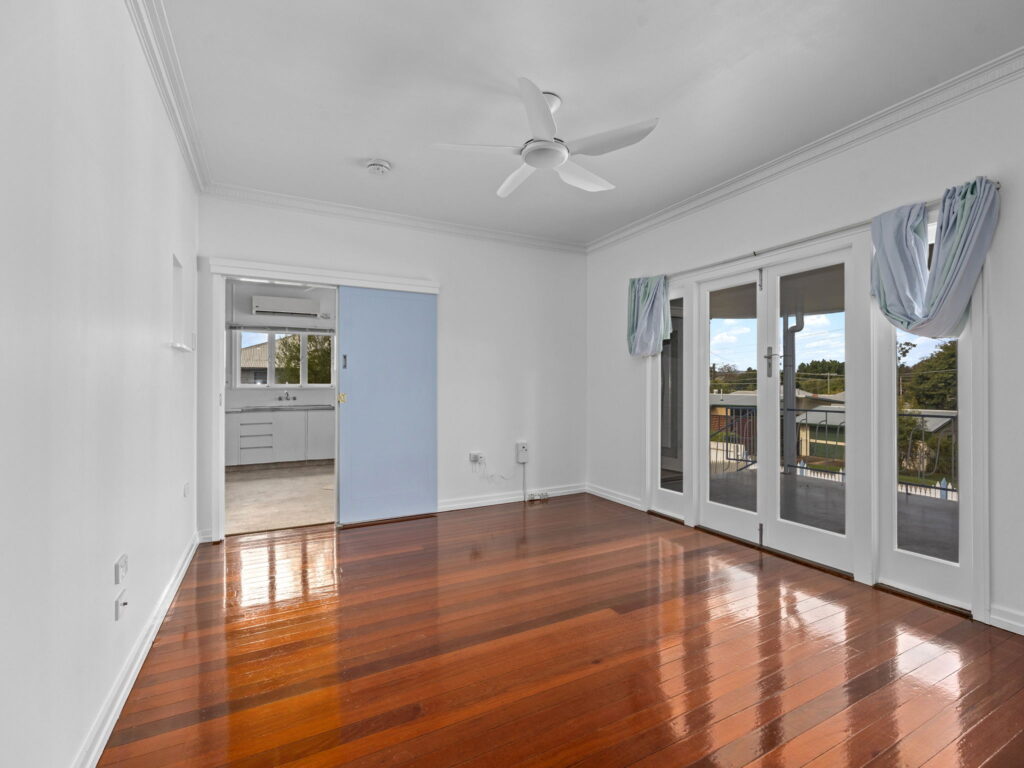 16 Gilliver Street, Eastern Heights, QLD 4305