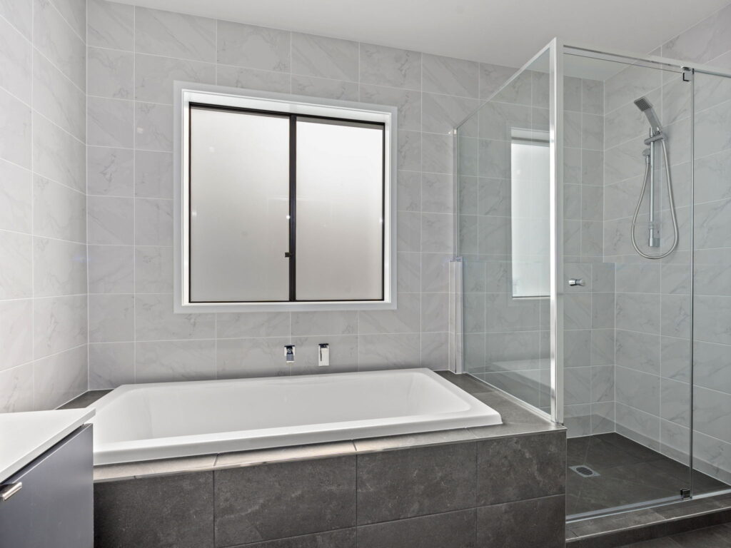 6 Danica Street, White Rock QLD 4306
