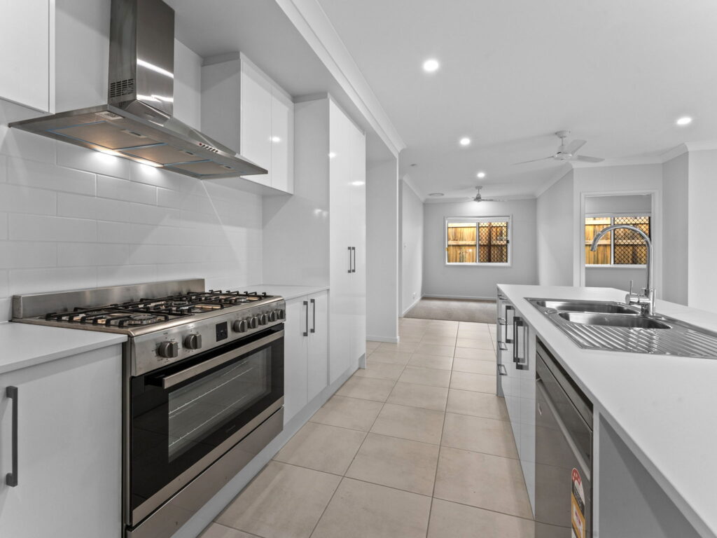 3 Argentia Cct, Morayfield, QLD 4506