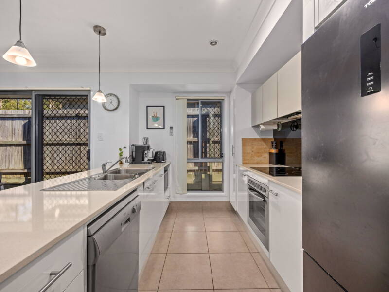 22 Chamomile St, Springfield Lakes, QLD 4300 Australia