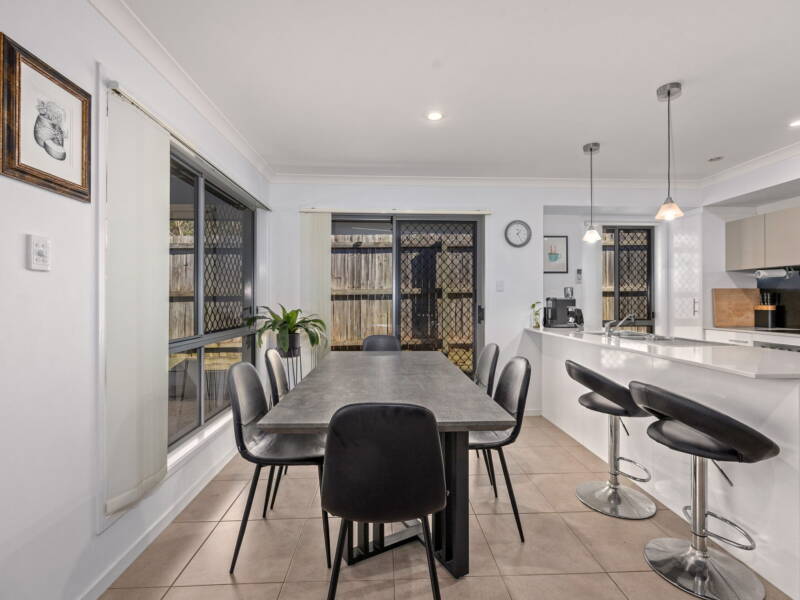 22 Chamomile St, Springfield Lakes, QLD 4300 Australia