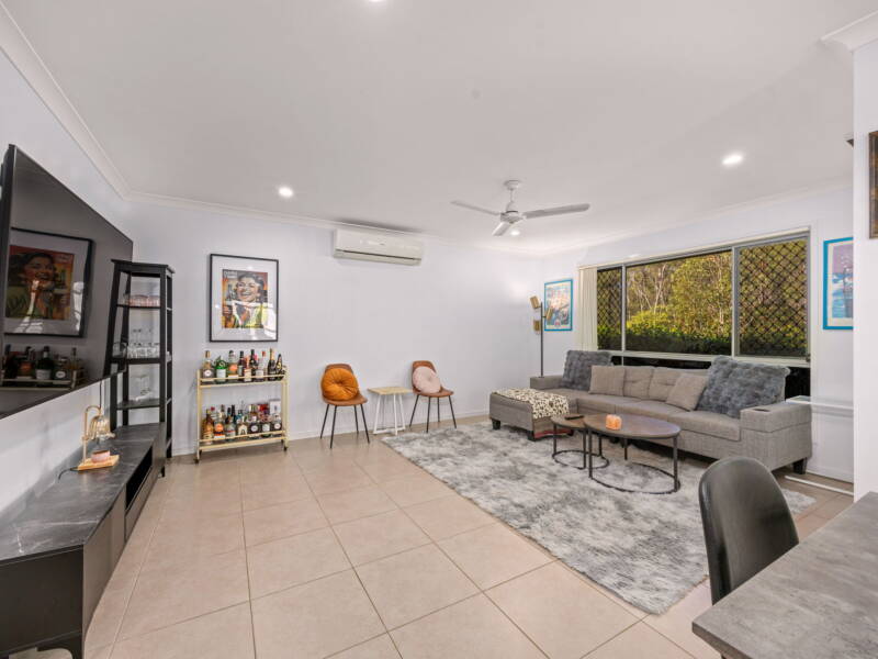 22 Chamomile St, Springfield Lakes, QLD 4300 Australia