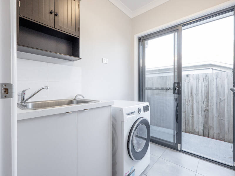 19 Leiper St, Bellbird Park, QLD 4300 Australia