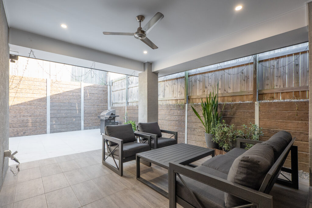 19 Leiper St, Bellbird Park QLD 4300