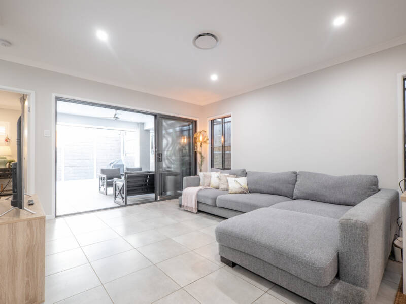 19 Leiper St, Bellbird Park, QLD 4300 Australia