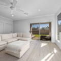 10 Greenlink St, DEEBING HEIGHTS, QLD 4306 AUS
