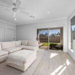 10 Greenlink St, DEEBING HEIGHTS QLD 4306