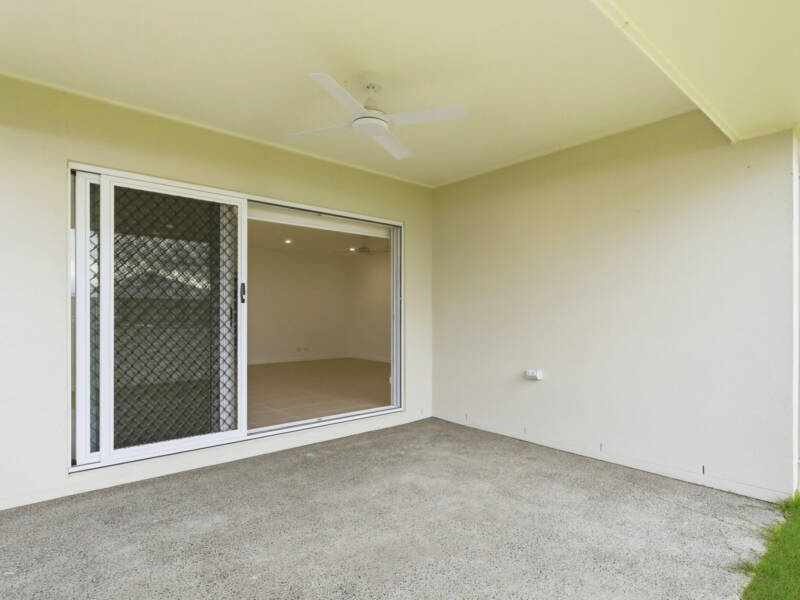 13 Langa St, White Rock, QLD 4306 Australia