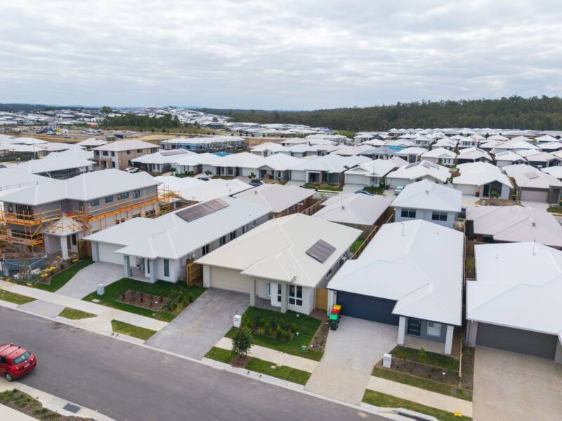 13 Langa St, White Rock, QLD 4306 Australia