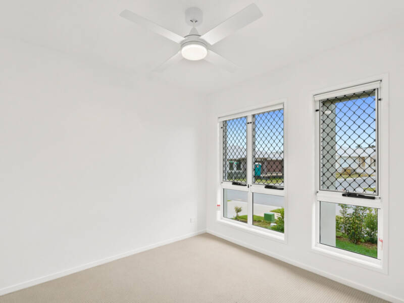 13 Langa St, White Rock, QLD 4306 Australia