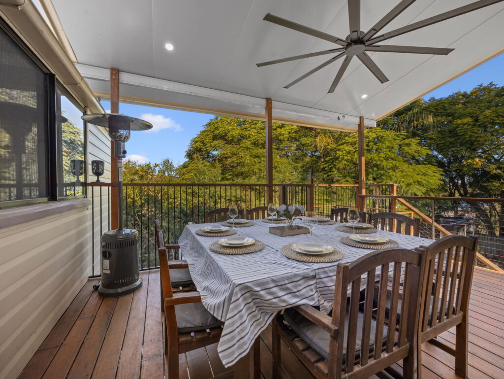 22 Pine Mountain Rd, North Ipswich QLD 4305