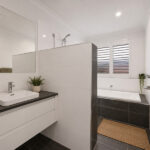 100 Andy Way, Deebing Heights QLD 4306