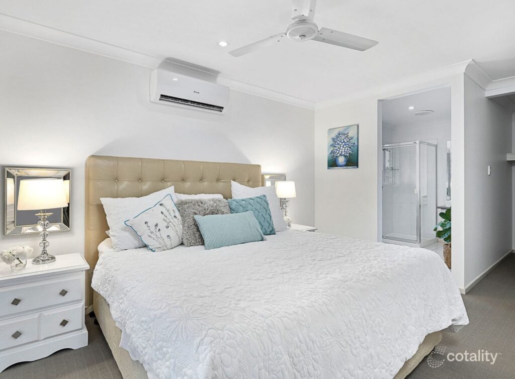 77 Valentine Circuit, Augustine Heights, QLD 4300