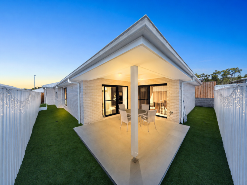 9 Jockey Cr, South Ripley, QLD 4306 Australia