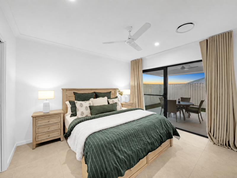 9 Jockey Cr, South Ripley, QLD 4306 Australia