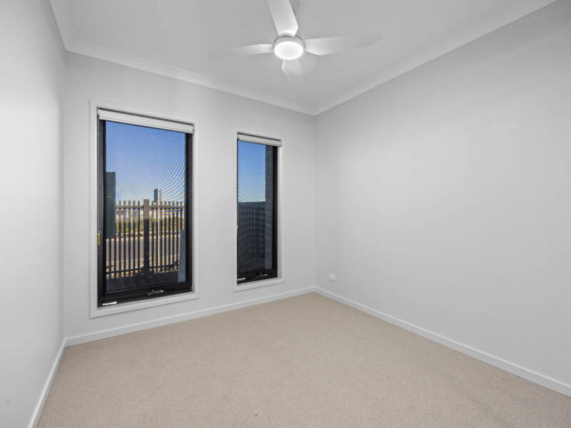 21 Swan Road, South Ripley, QLD 4306