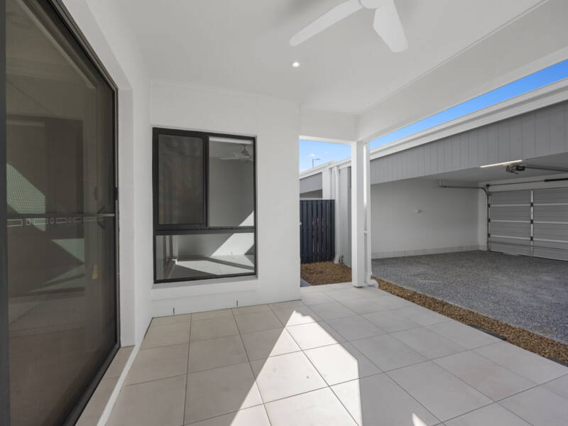 21 Swan Road, South Ripley, QLD 4306