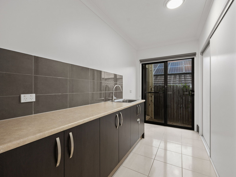 108 Meadows Circuit, BELLBIRD PARK, QLD 4300 Australia