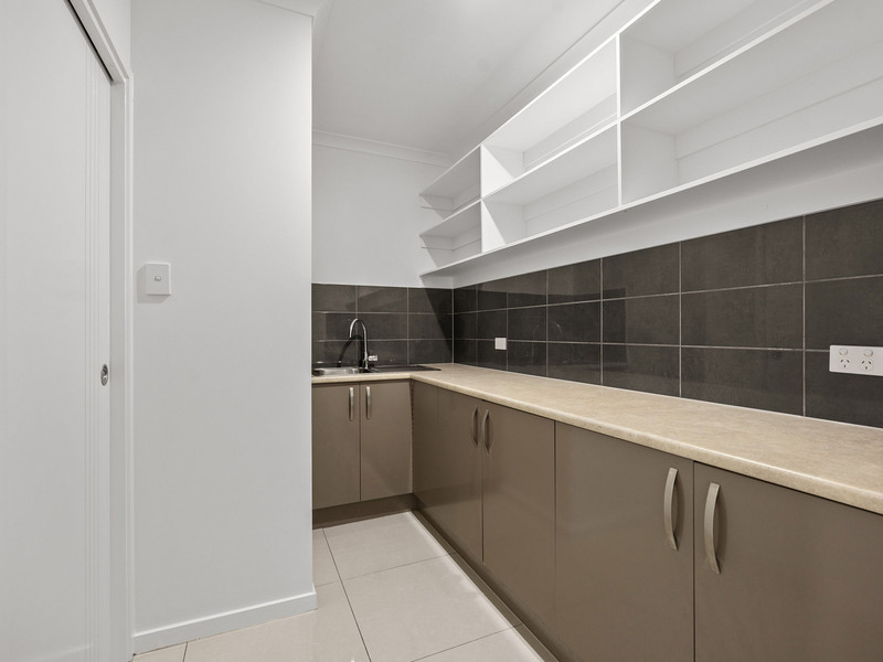 108 Meadows Circuit, BELLBIRD PARK, QLD 4300 Australia