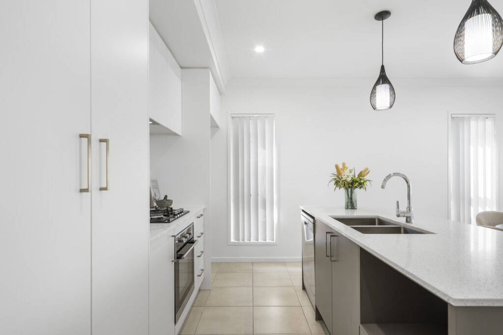 39 John Drive, Collingwood Park QLD 4301