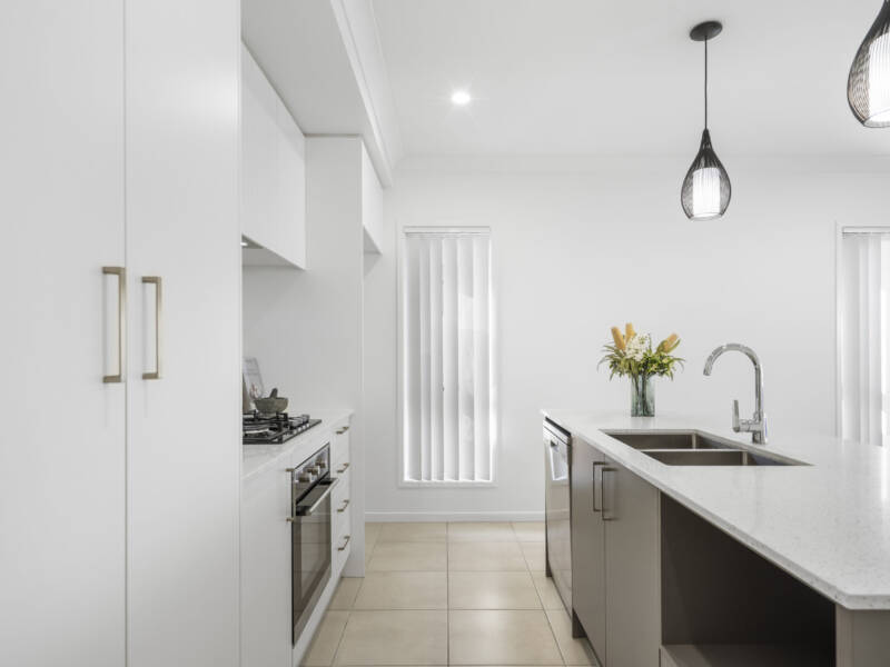 39 John Drive, Collingwood Park, QLD 4301