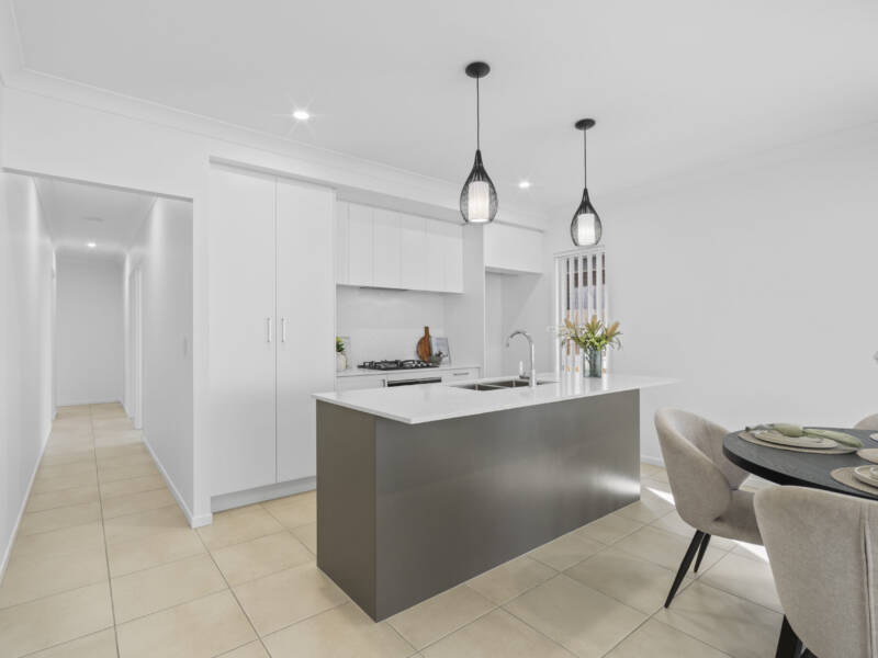 39 John Drive, Collingwood Park, QLD 4301