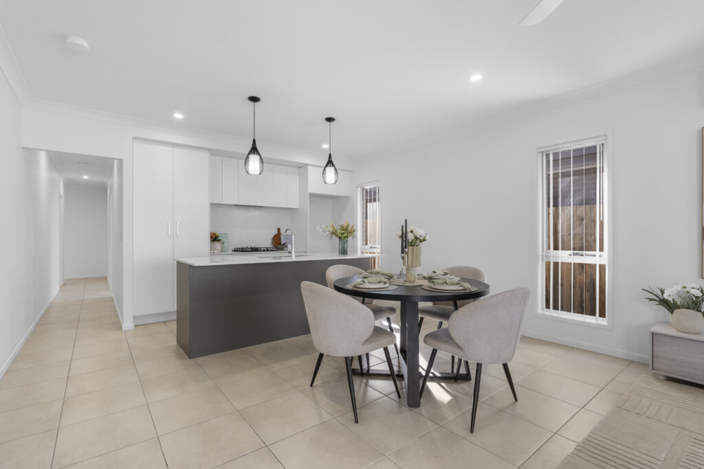39 John Drive, Collingwood Park QLD 4301