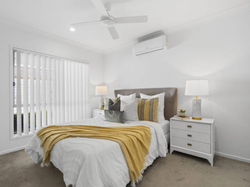 39 John Drive, Collingwood Park, QLD 4301