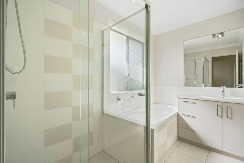 3 Hamersly St, Redbank Plains, QLD 4301