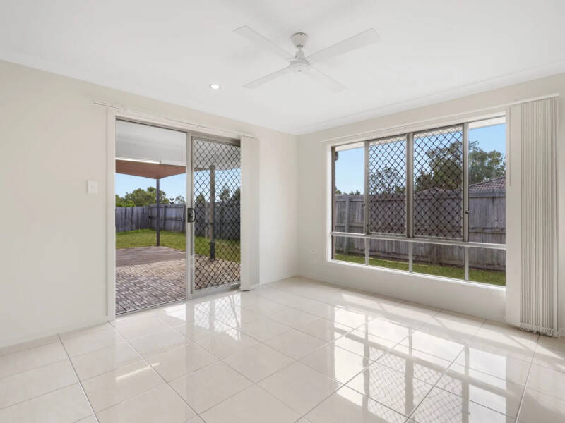 3 Hamersly St, Redbank Plains, QLD 4301 Australia