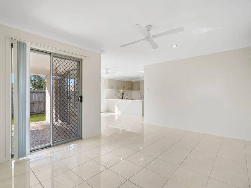 3 Hamersly St, Redbank Plains, QLD 4301 Australia