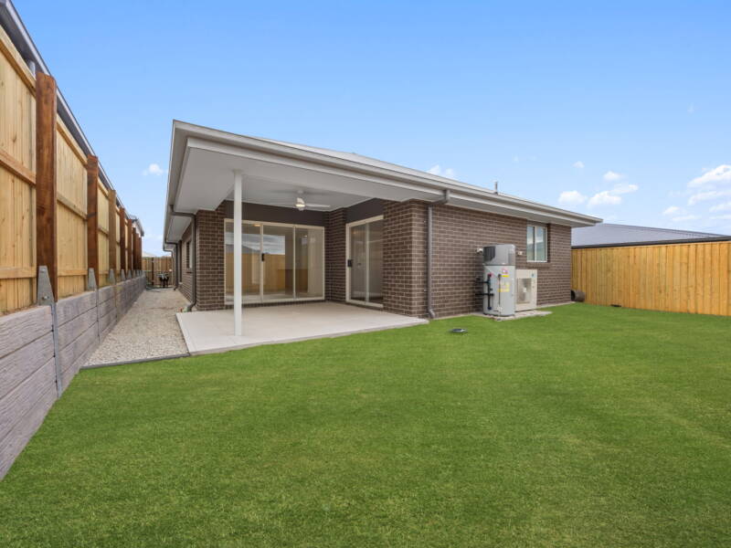 10 Mulligan Street, Ripley, QLD 4306