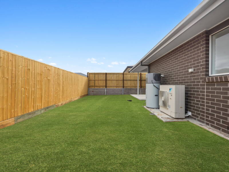 10 Mulligan Street, Ripley, QLD 4306