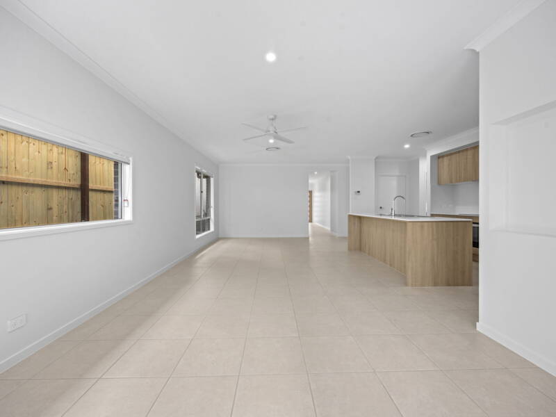 10 Mulligan Street, Ripley, QLD 4306