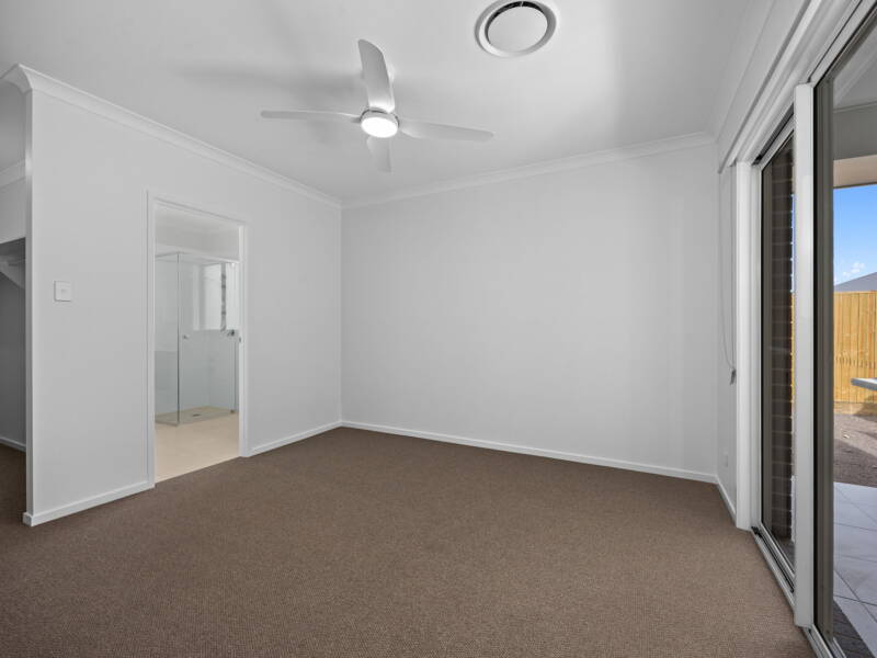 10 Mulligan Street, Ripley, QLD 4306