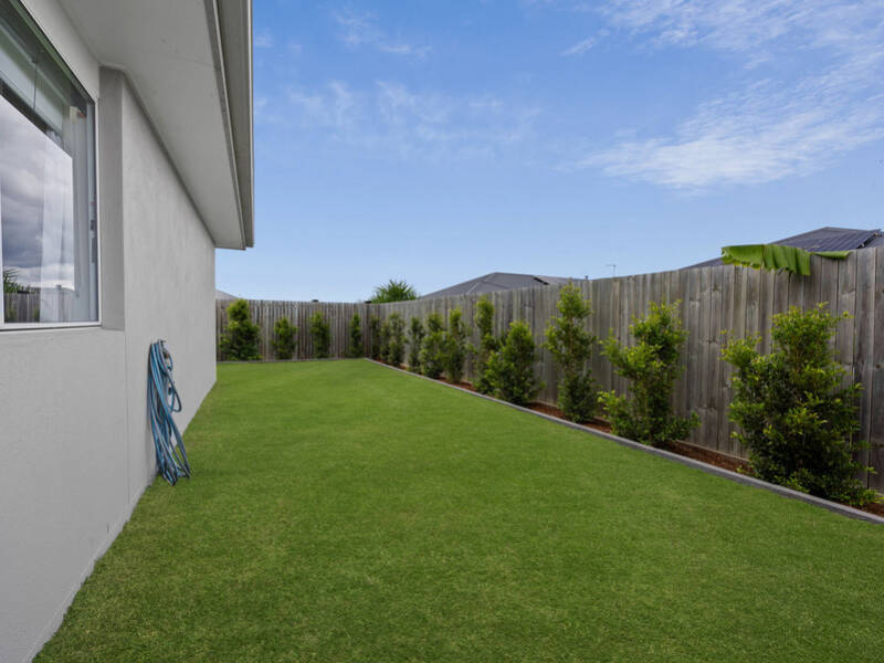 8 Forbes Ct, Collingwood Park, QLD 4301 Australia