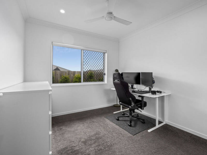 8 Forbes Ct, Collingwood Park, QLD 4301 Australia