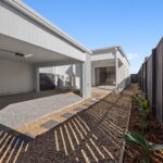 15 Swan Road, south Ripley, QLD 4306