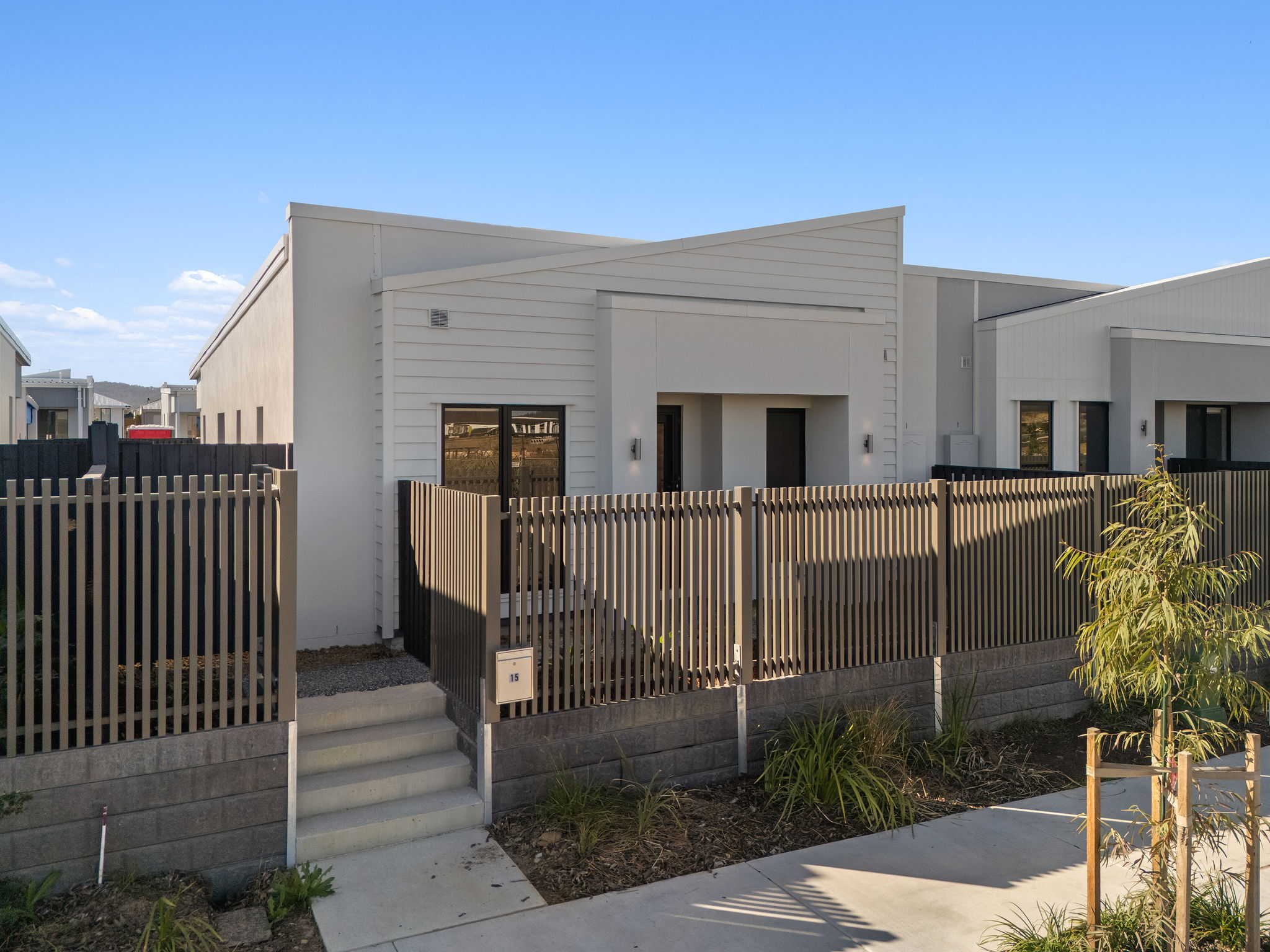 15 Swan Road, south Ripley, QLD 4306